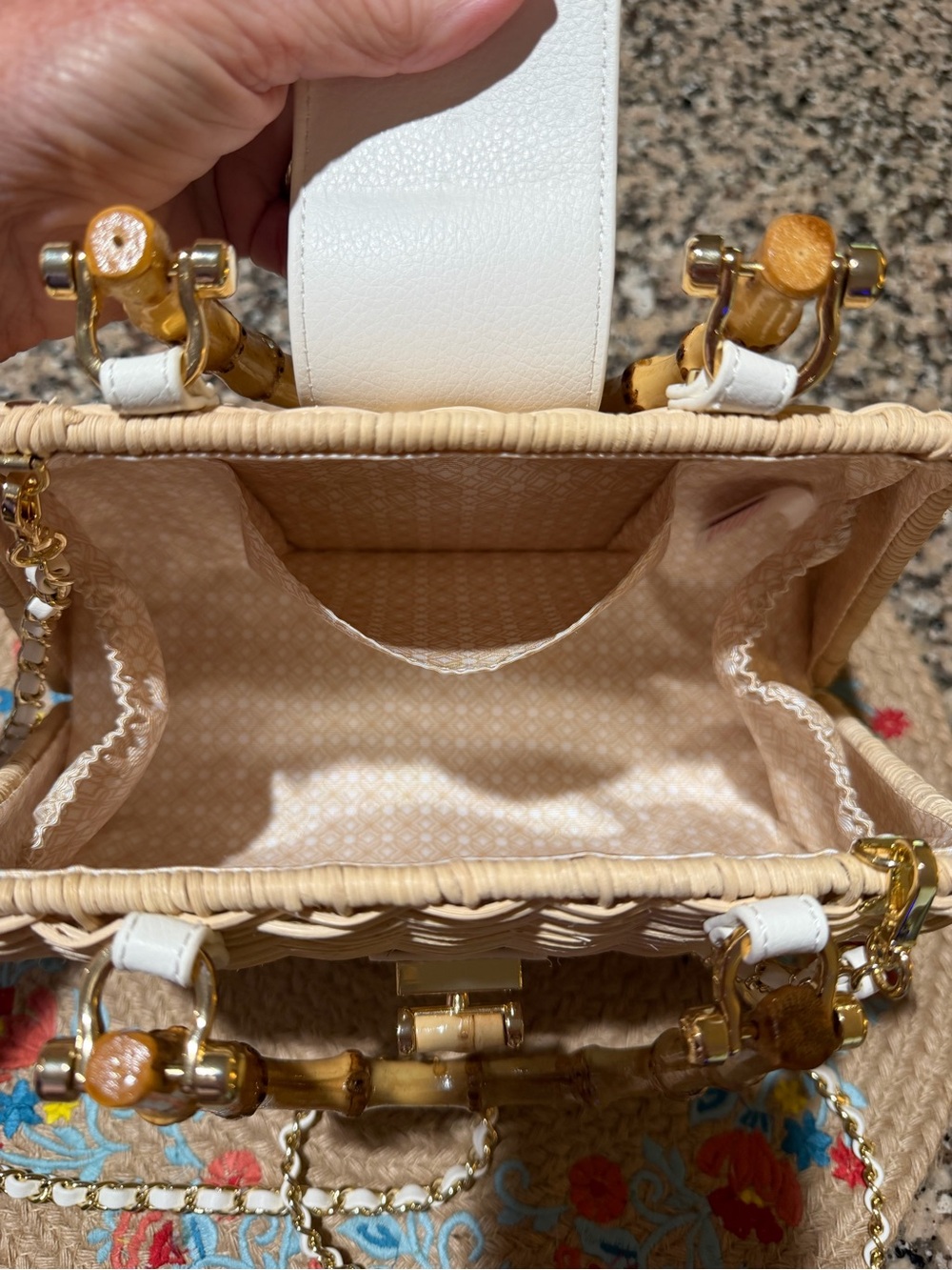 Lilly Pultizer New Leena top handle - Picture 2 of 6